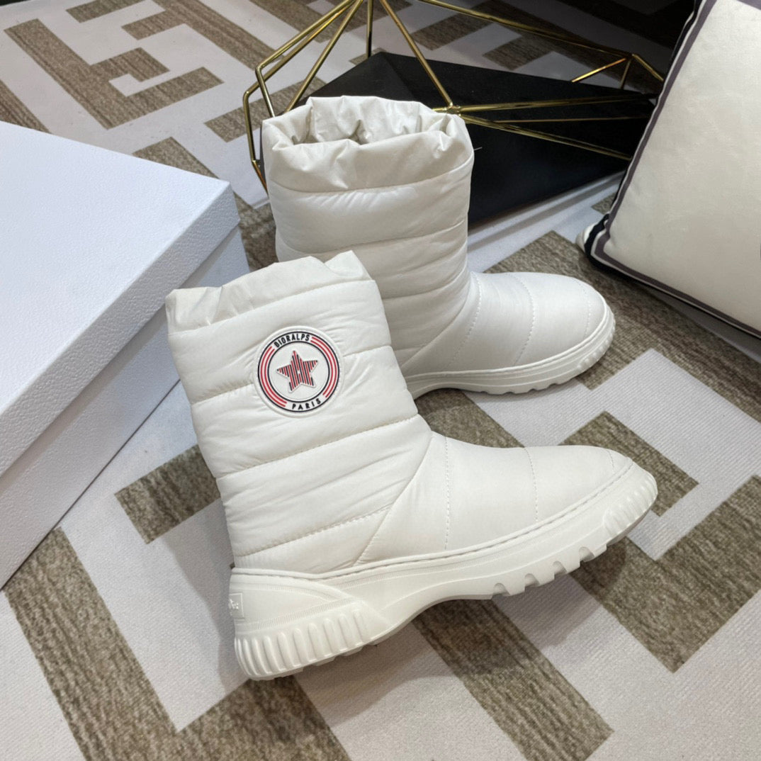 DIOR Snow Boots – Kinno Scuba