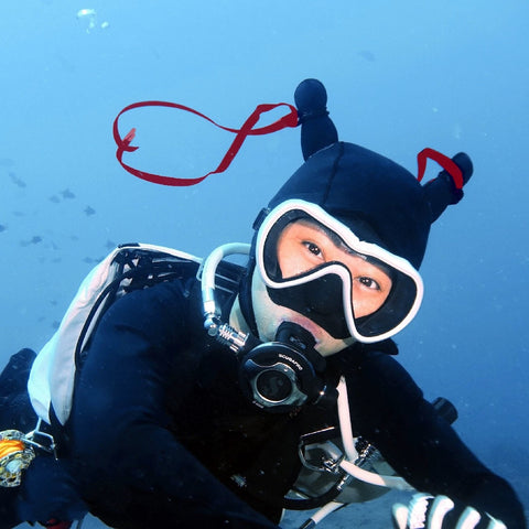 Kin Red Diving China Girl Diving Hood – Kinno Scuba