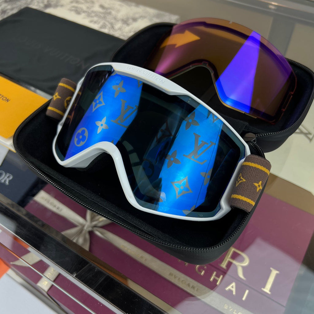 lv snowboard goggles