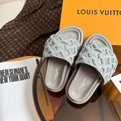 Louis Vuitton Black/White Pool Pillow Mule Slides, 39