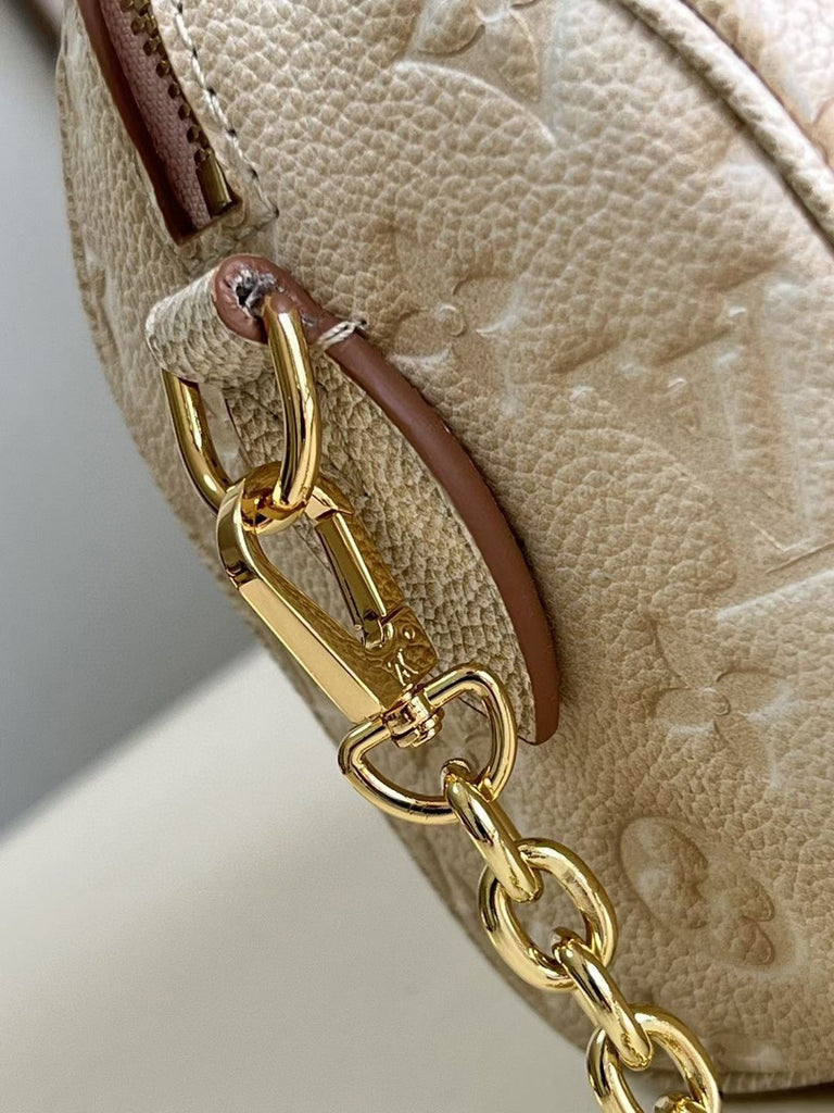 LOUIS VUITTON Speedy Bandouliere 20 Monogram Canvas Crossbody Bag Brow