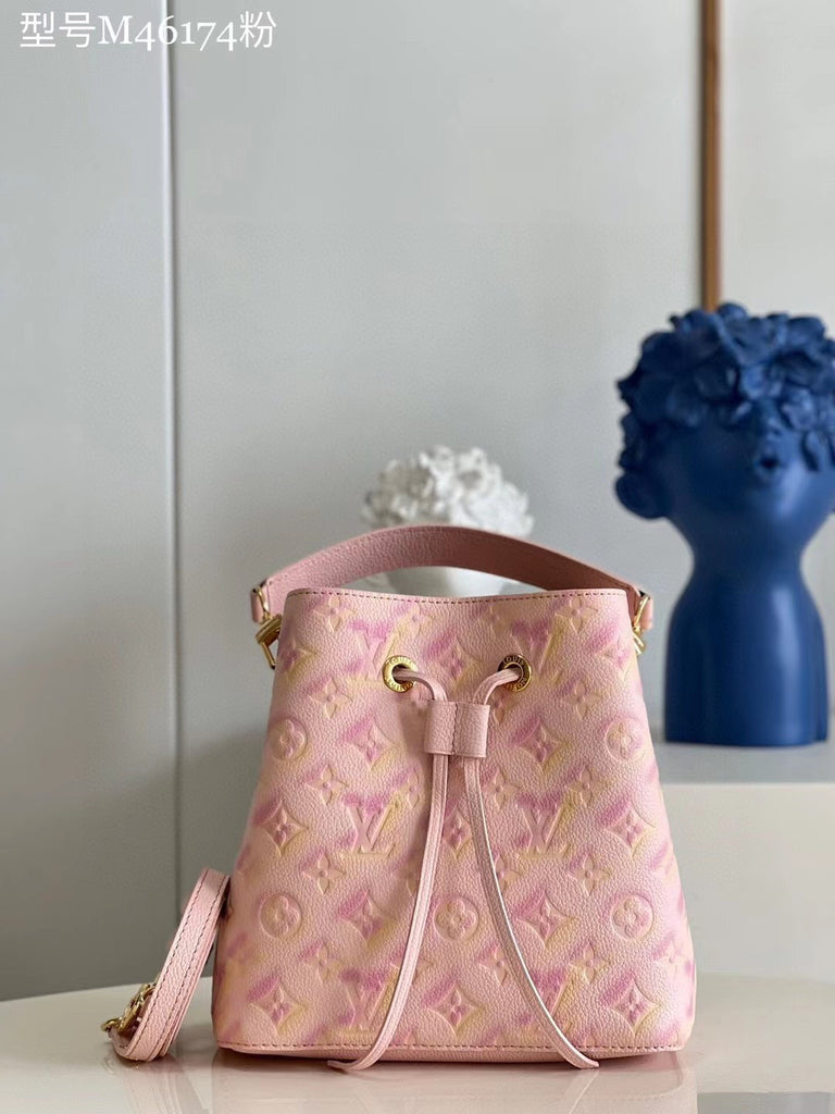 Louis Vuitton Empreinte Monogram Neo Neo Bucket Bag