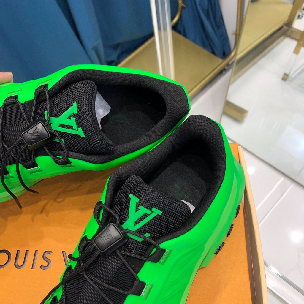 LV 1A9906 MILLENIUM SNEAKER – Kinno Scuba