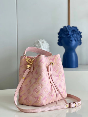 lv néonoé bb monogram