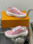 LV SQUAD SNEAKER