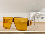 Givenchy GV7165