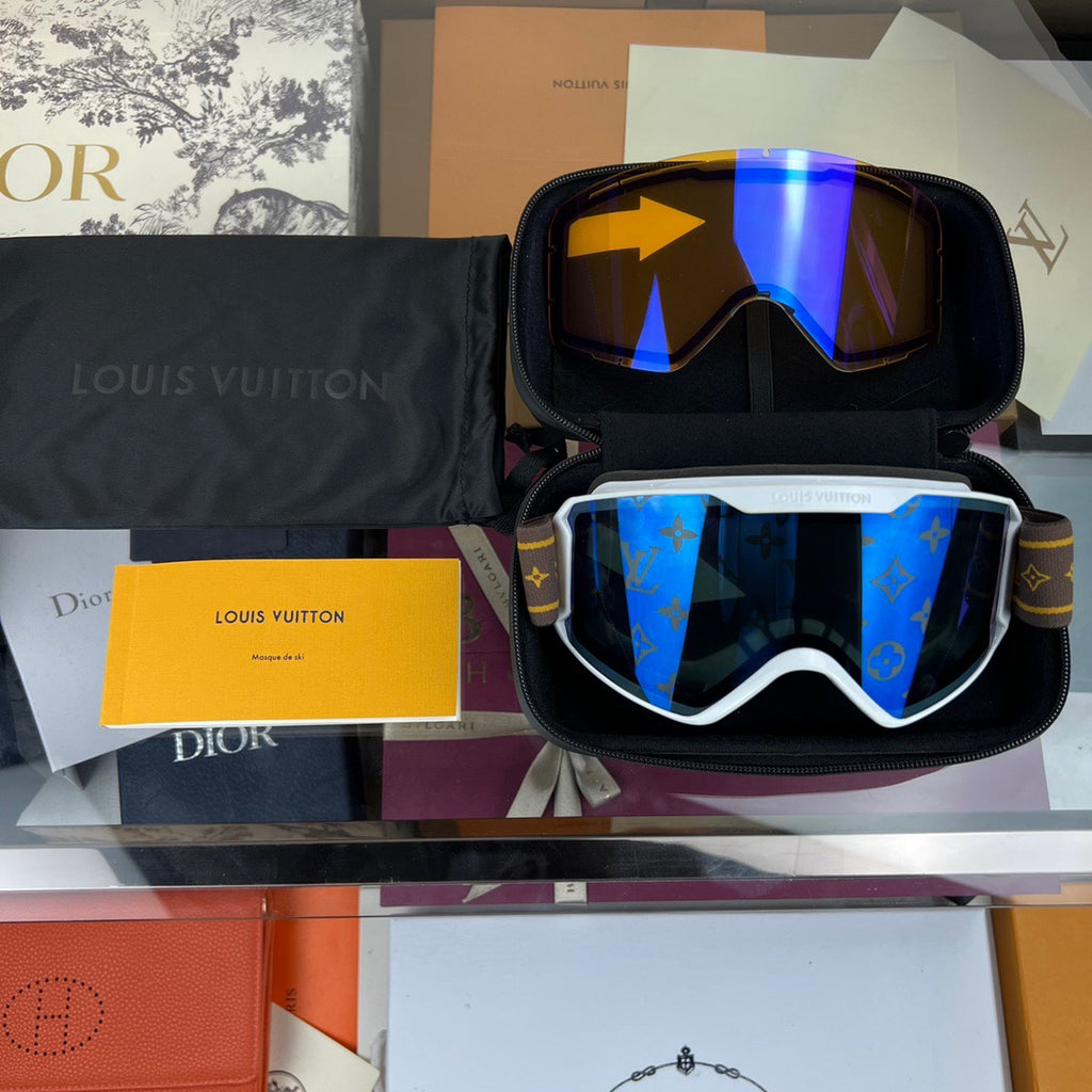 New Louis Vuitton Snow Mask In Orange & Black With Changeable Lens  & Case