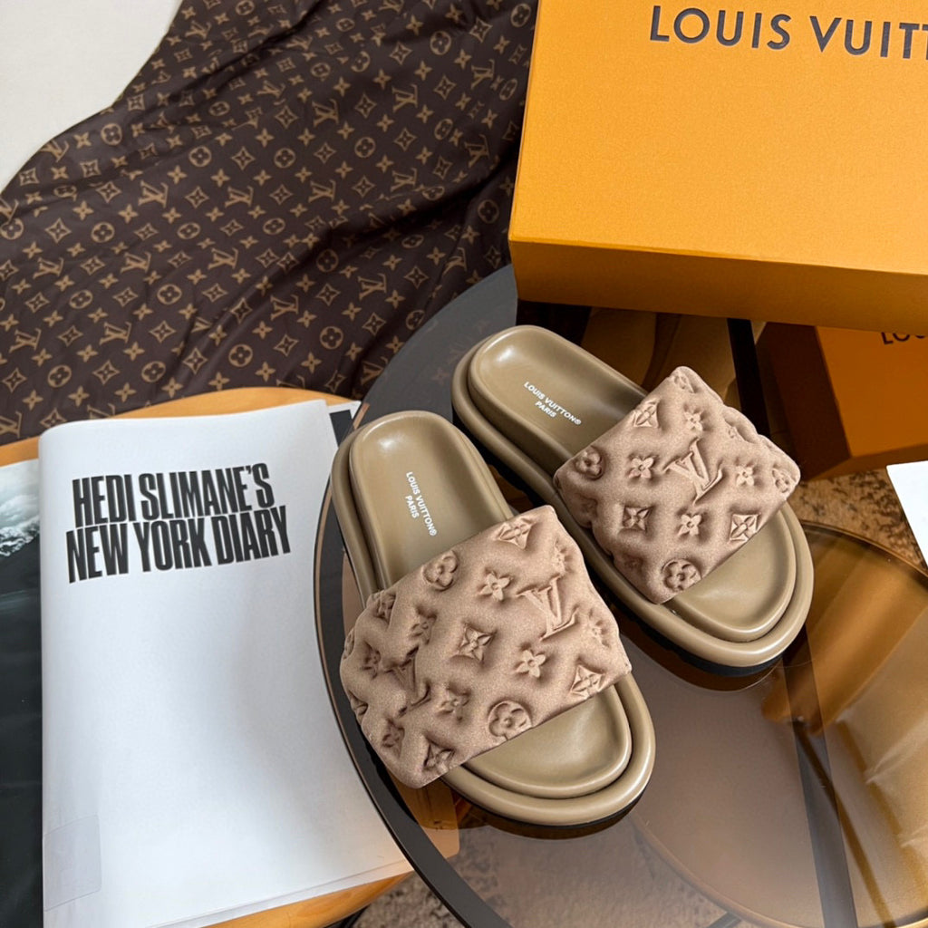 Louis Vuitton, Shoes, Louis Vuitton Pool Pillow Comfort Mule Sz 4